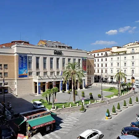 Vico Teatro Dell'opera روما