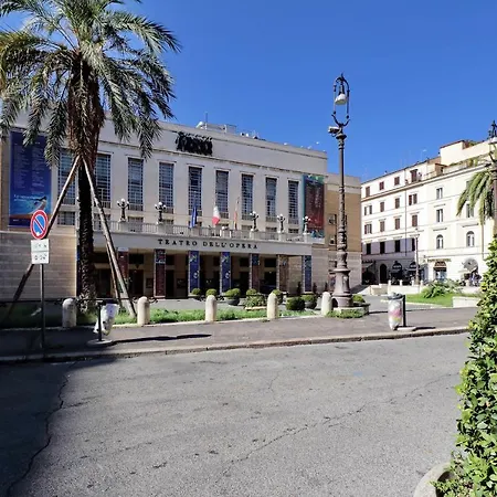 Vico Teatro Dell'opera بيت ضيافة روما