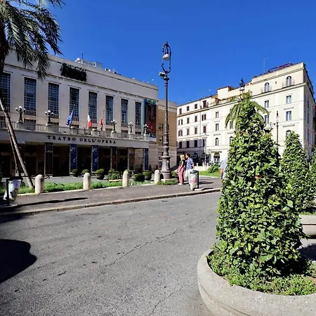 Vico Teatro Dell'opera *